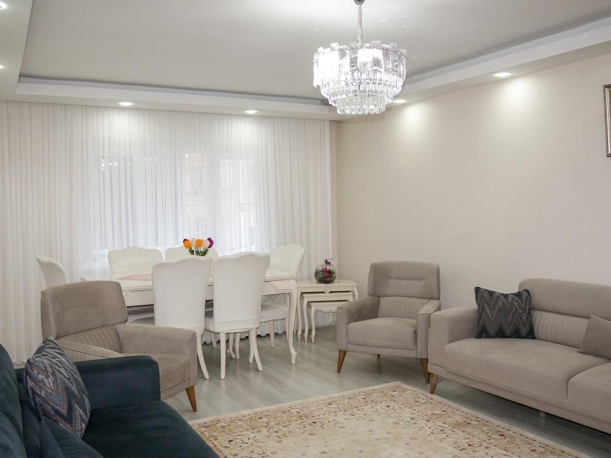 ETİMESGUT ATAKENT’TE 152 m² NET 4+1 | EBEVEYN BANYOLU