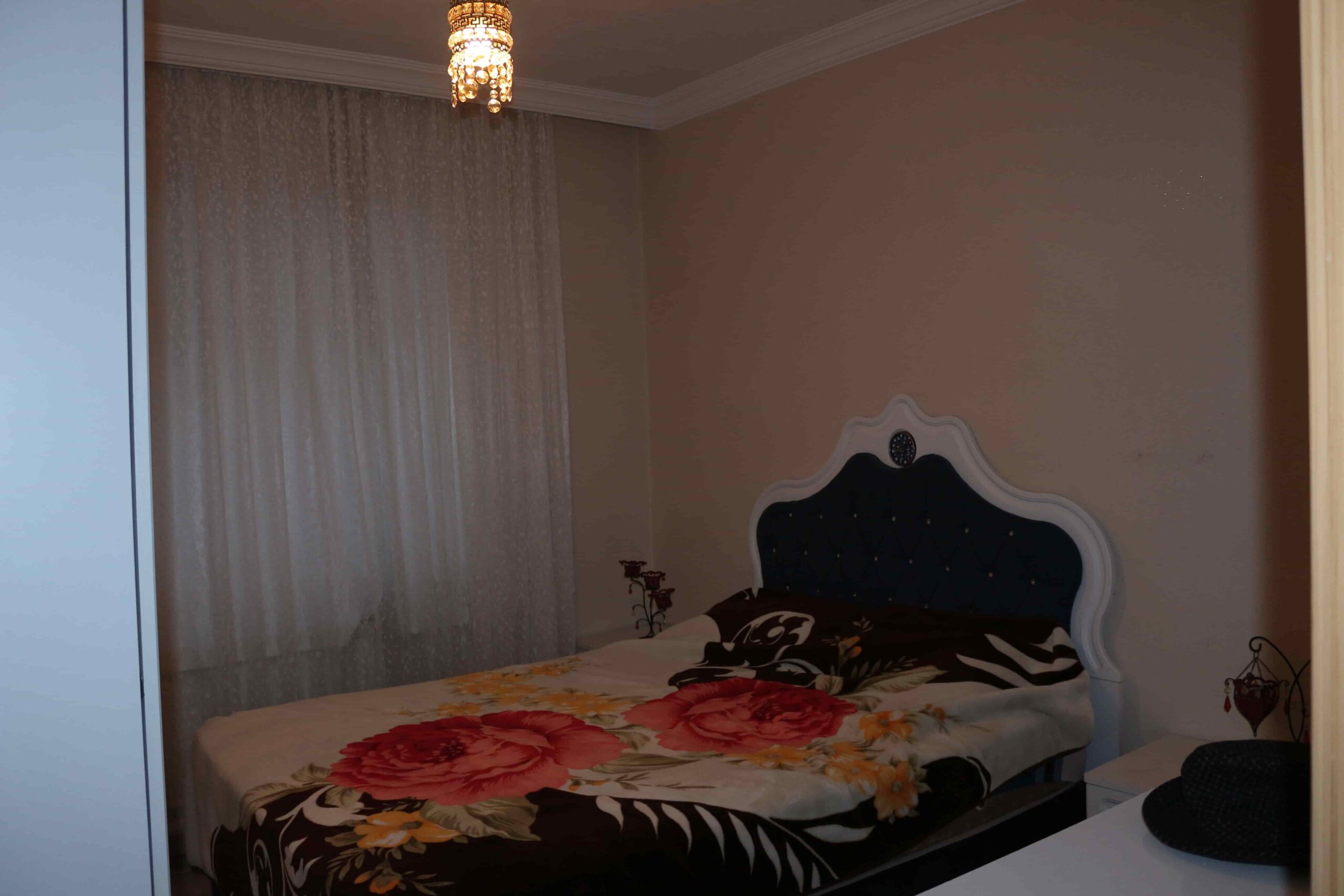 ANDİÇENDE FIRSAT DAİRE! GENİŞ 3+1 PRESTİJLİ KONUM