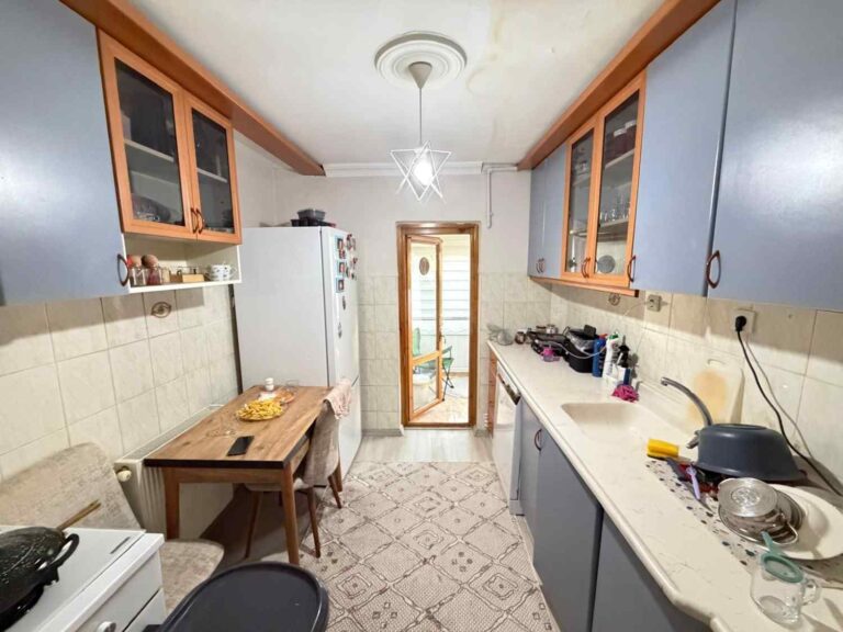 GÜZELKENT MAH. / BLV. ÜZERİ / 3+1 / K.MUTFAK / KOMBİLİ / KİRALIK