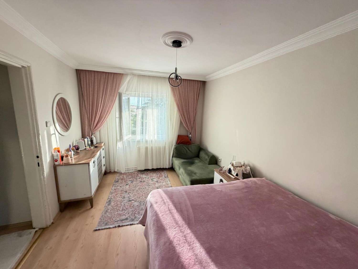 GÜZELKENT MAH. / BLV. ÜZERİ / 3+1 / K.MUTFAK / KOMBİLİ / KİRALIK
