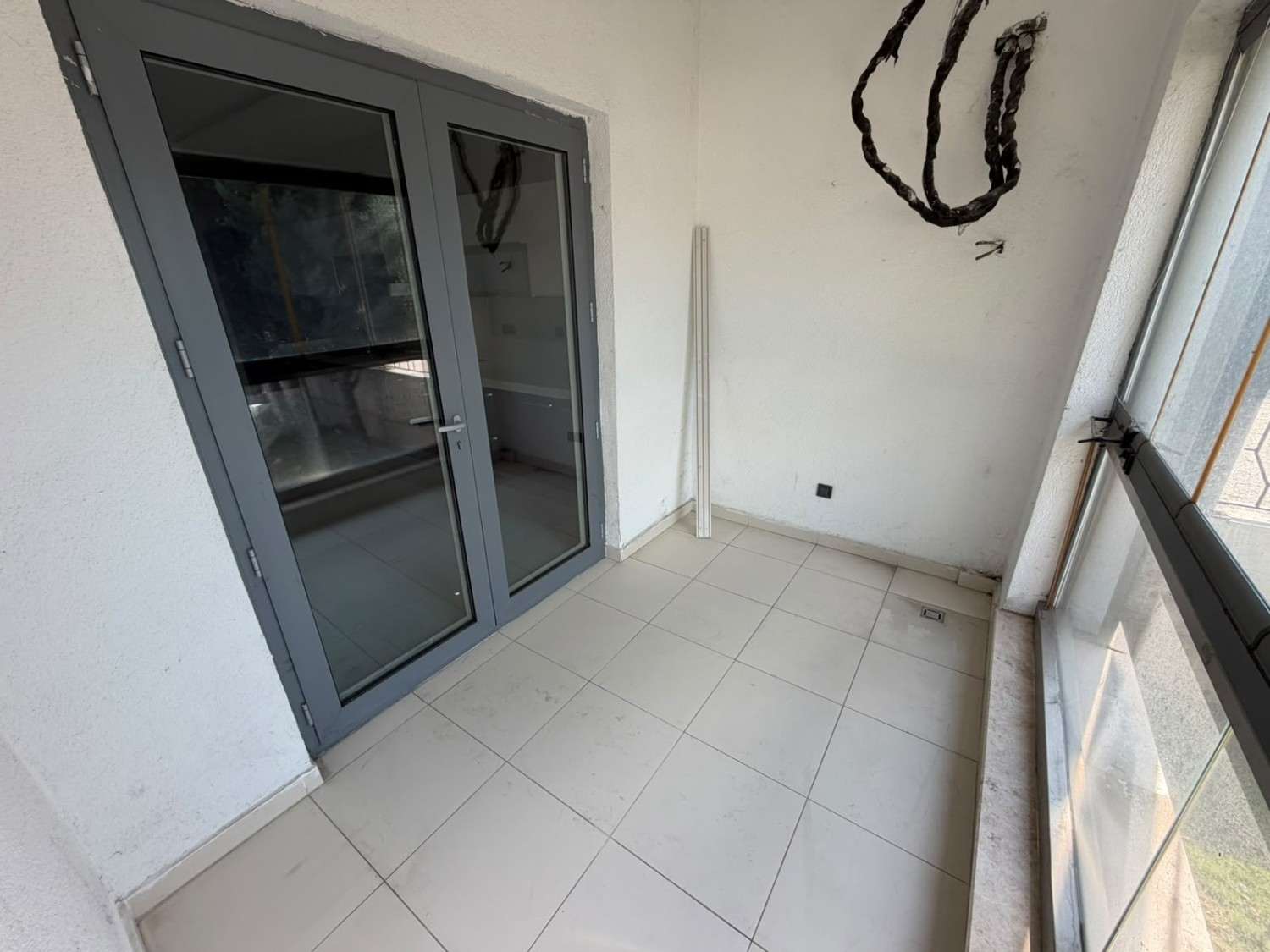 METROMALL KONUTLARI’NDA BÜYÜK TİP 4+1 KİRALIK DAİRE